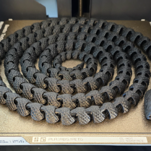 Serpiente extralarga con escamas