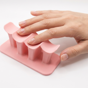 Apoyadedos para esmaltar todas las uñas