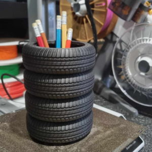 Organizador de escritorio y portalápices neumático estilo Bridgestone