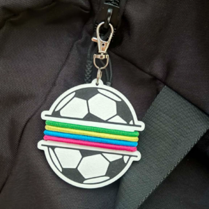 Portagomitas pelota de fútbol para colgar del bolso