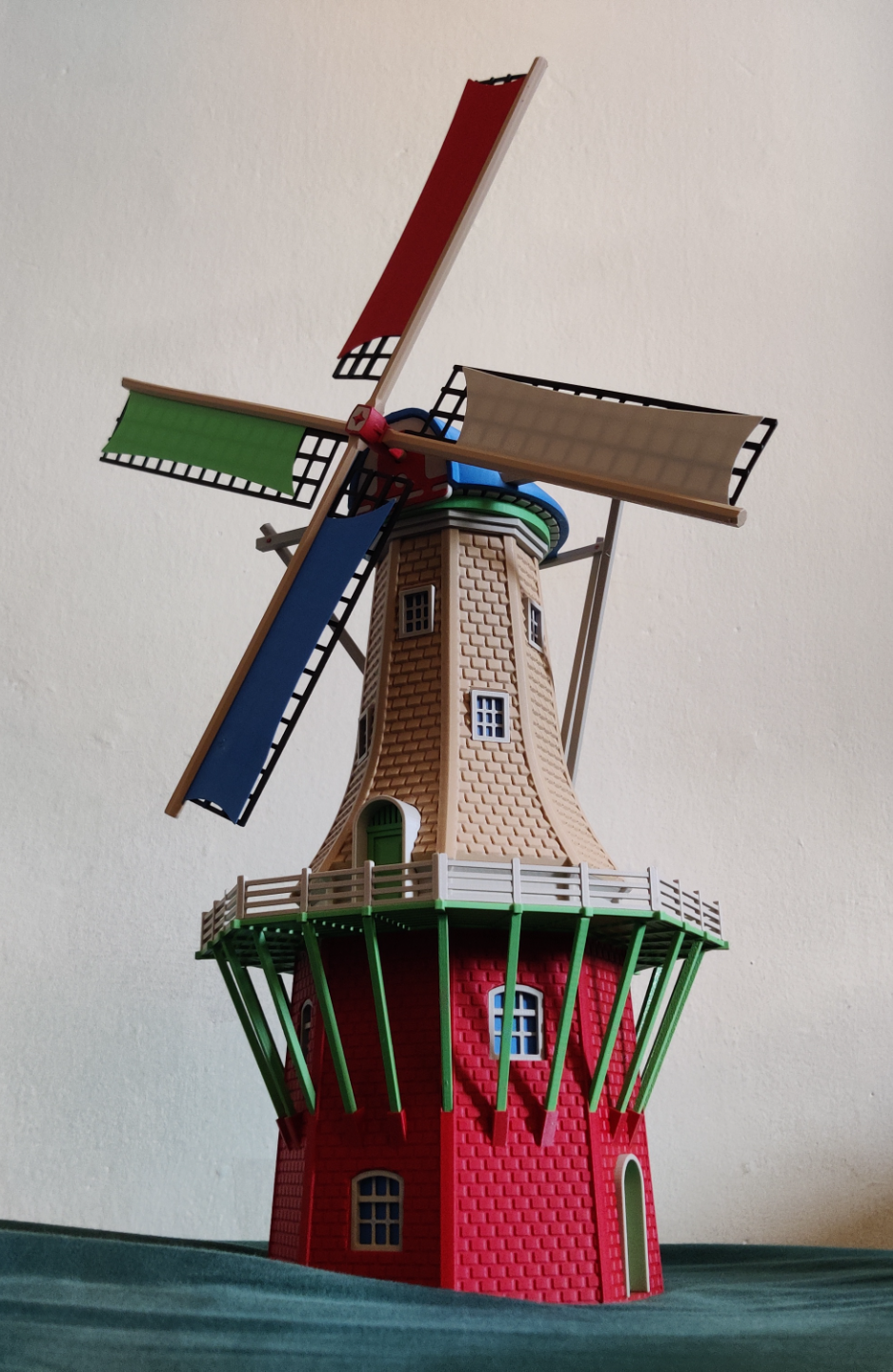 Molino de viento holandés